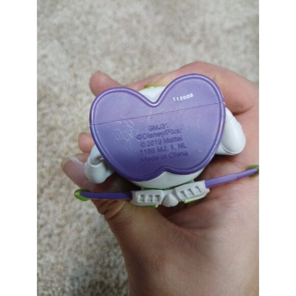 Alien In Buzz Lightyear Costume Disney Toy Story 2.7” Action Figure PVC Toy - Picture 8 of 8